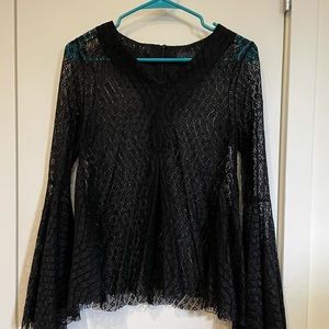 Bell sleeve lace blouse with fun pattern